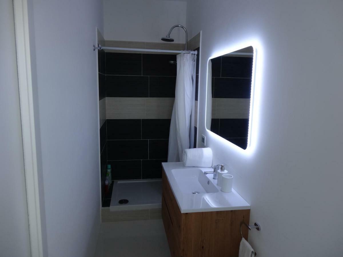 La Casa Di Gioconda Otel Olbia Dış mekan fotoğraf