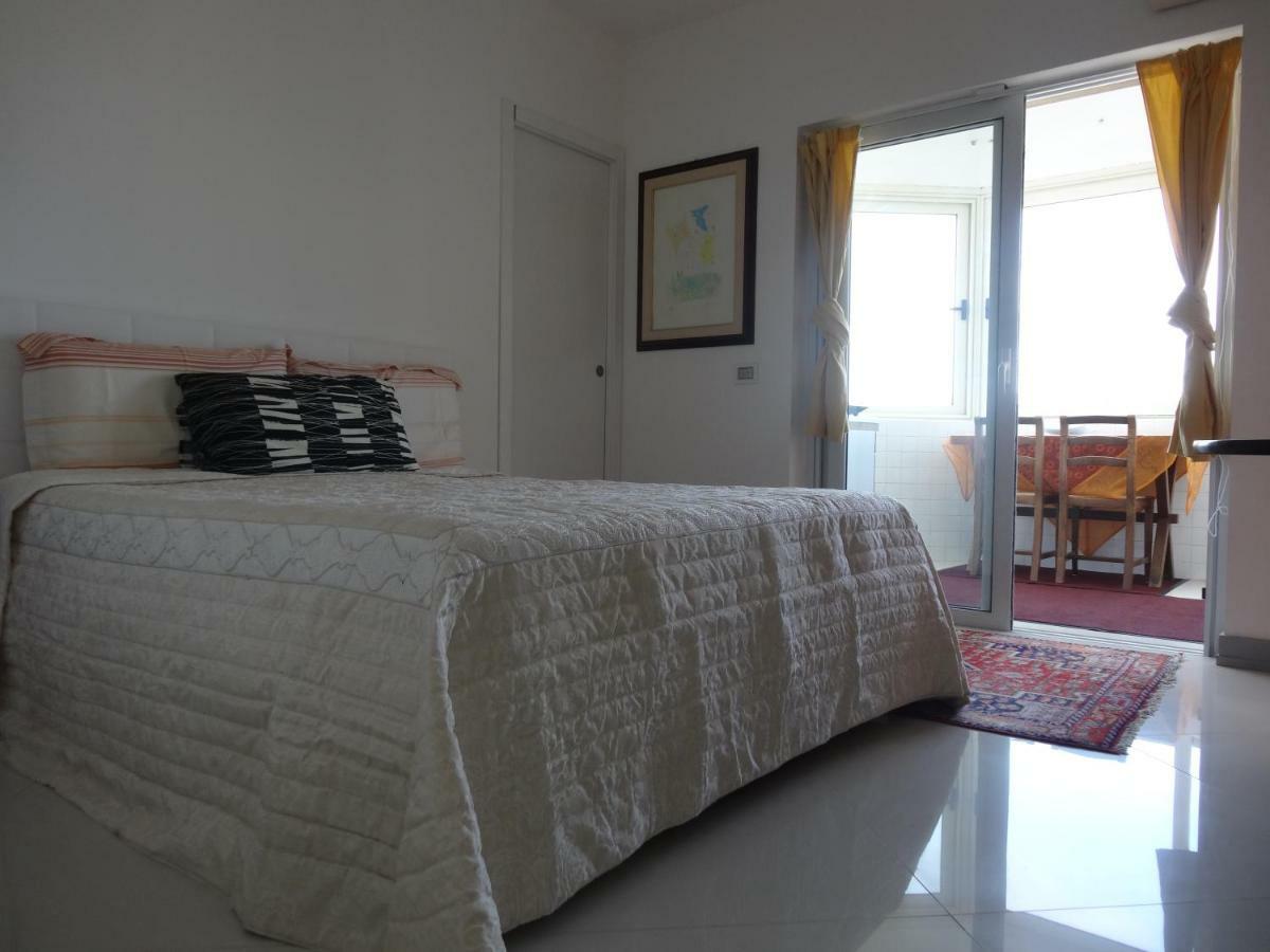 La Casa Di Gioconda Otel Olbia Dış mekan fotoğraf
