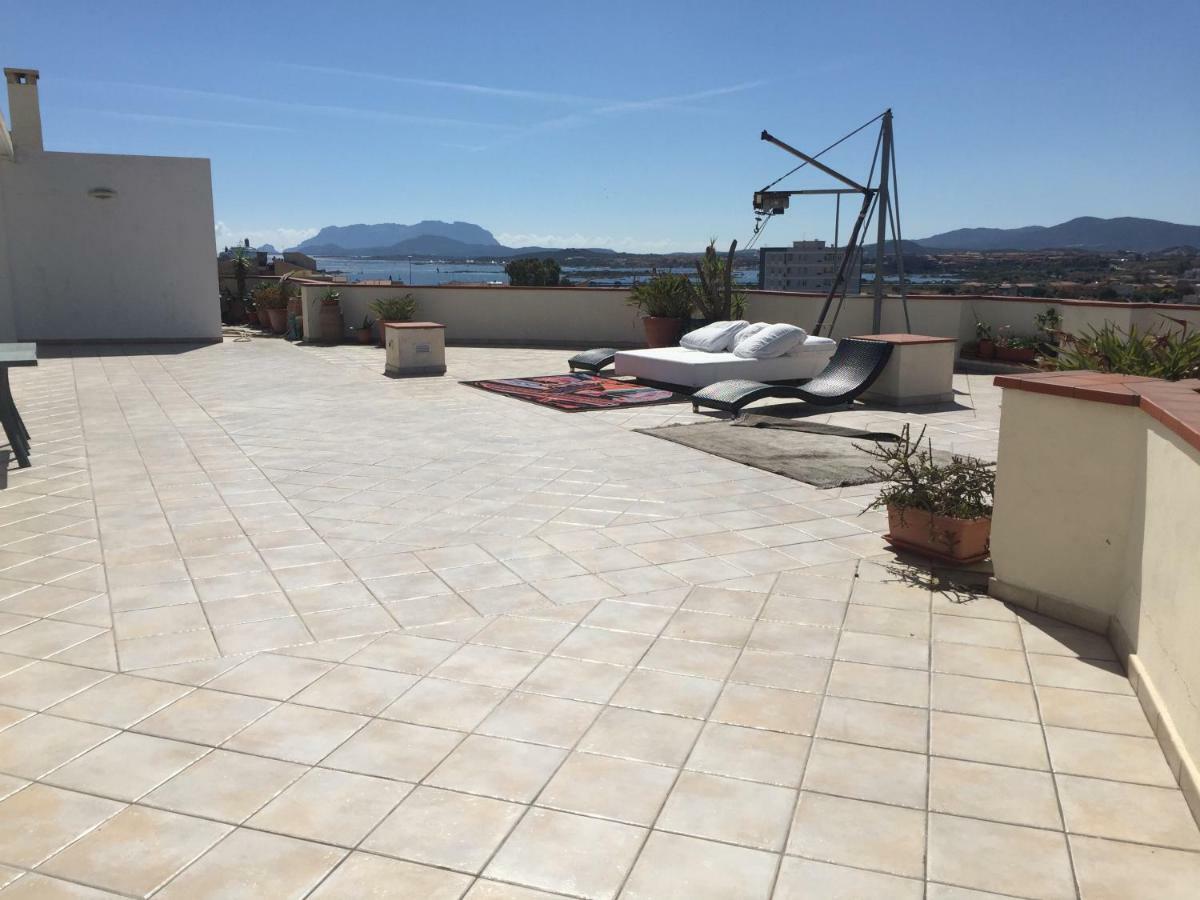 La Casa Di Gioconda Otel Olbia Dış mekan fotoğraf